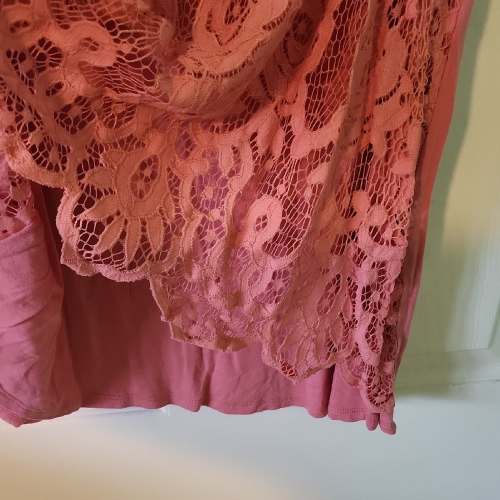 Torrid Pink Lace Sleeveless Blouse- Very Comfortable - Picture 3 of 8